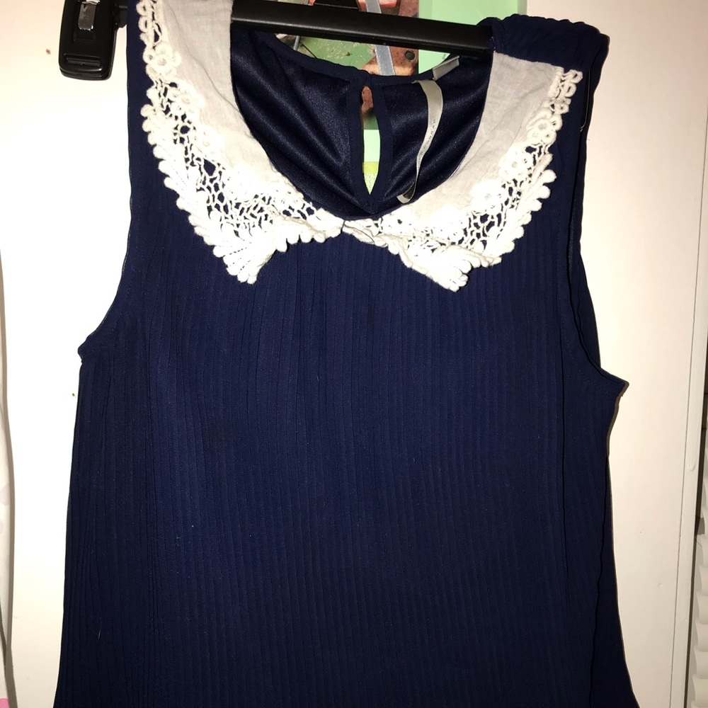 blue blouse